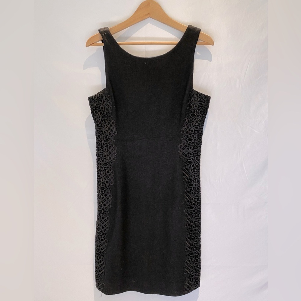 Banana Republic Lace-Trim Wool Sleeveless Shift, size 10